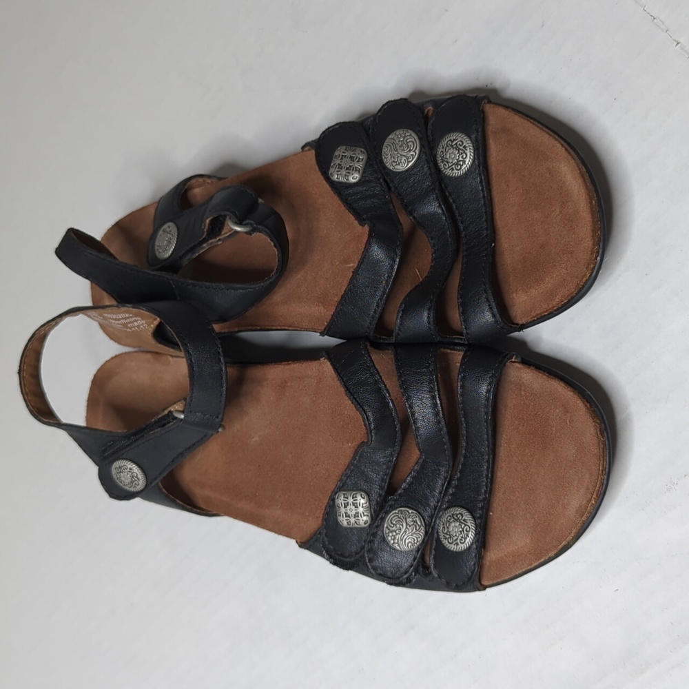 Dansko Jess black leather studded sandals